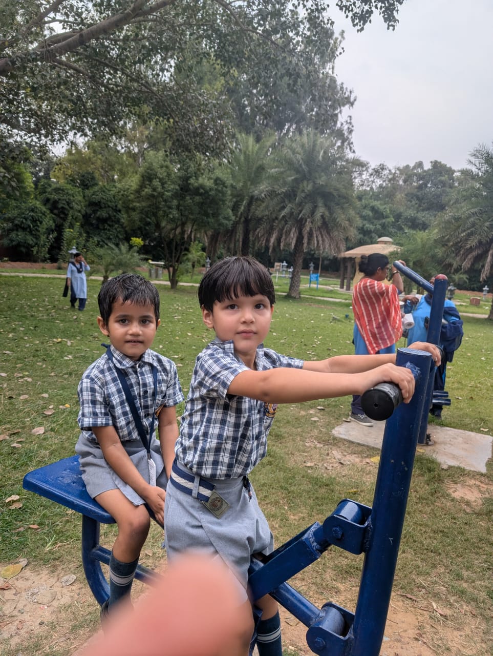 Kindergarten children enjoying the educational trip