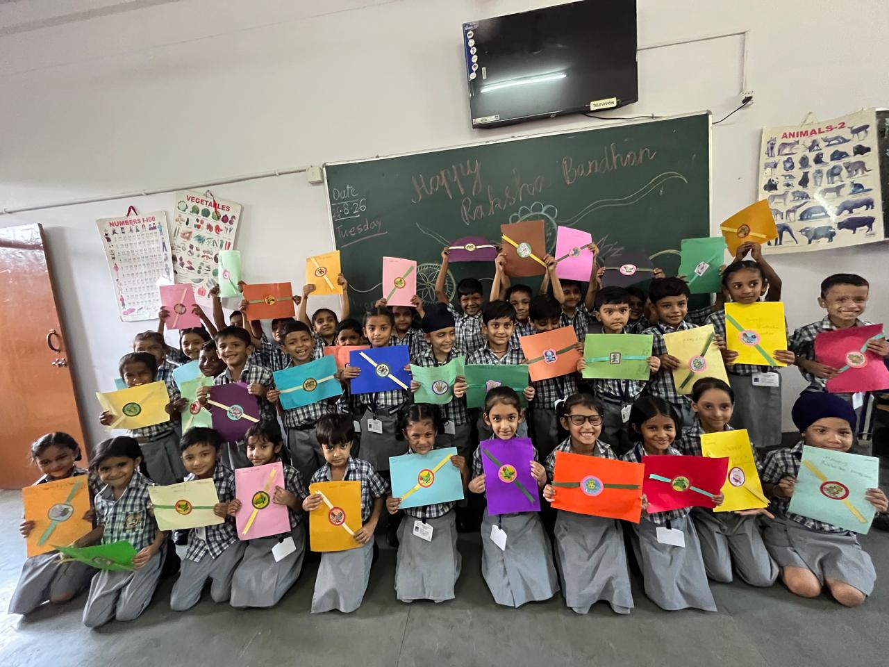 Sri Guru Gobind Singh Collegiate Public School celebrated the auspicious festival of Raksha Bandhan